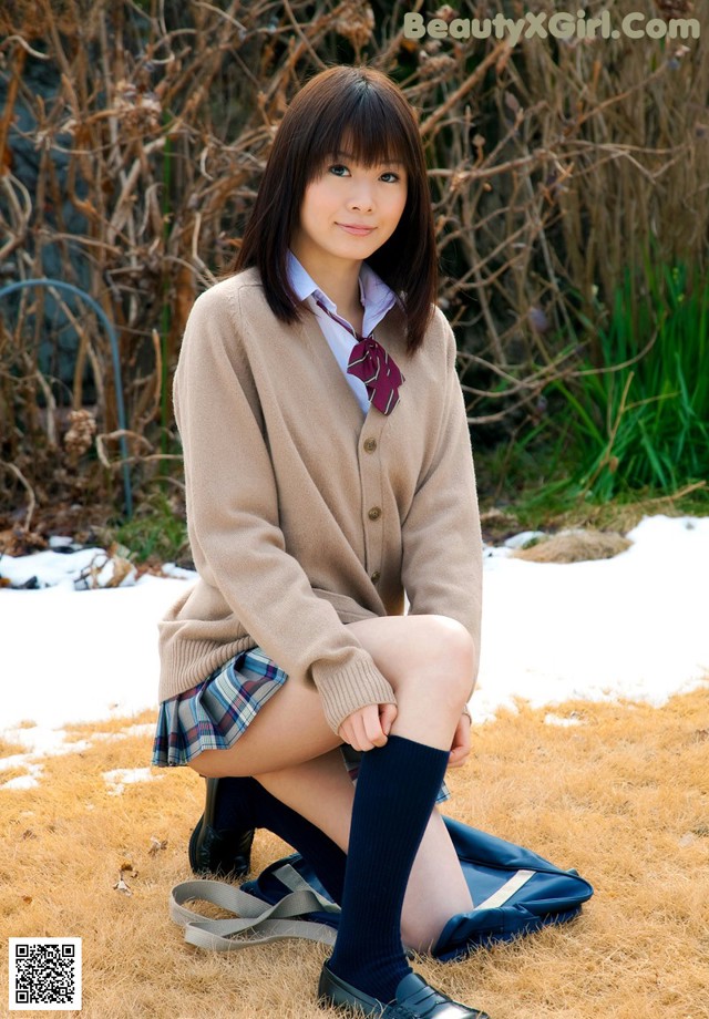 Yui Ayaka - Playing Fotos Ebony No.bf1d1c