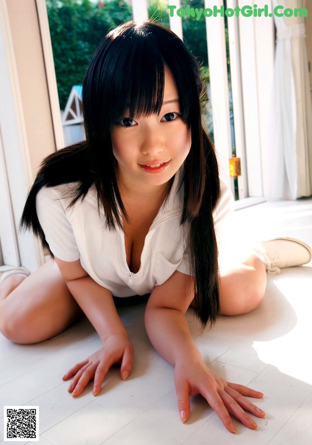 Erika Mochida - Saching Cumshots Videos No.49814c